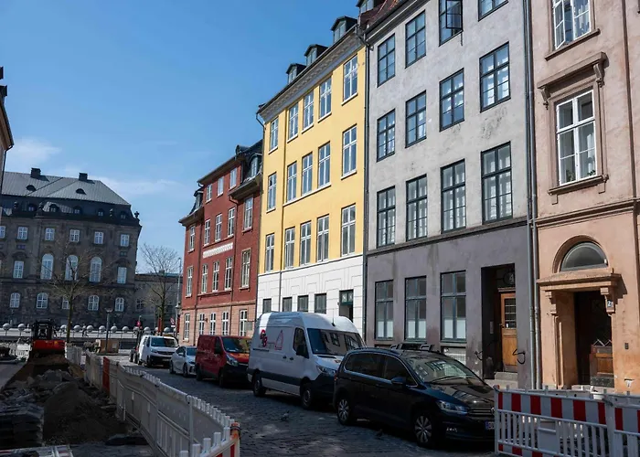 Large With Canal View In Cph København
