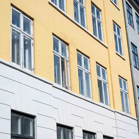 Large With Canal View In Cph *