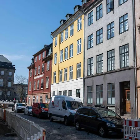 Large With Canal View In Cph Copenhagen